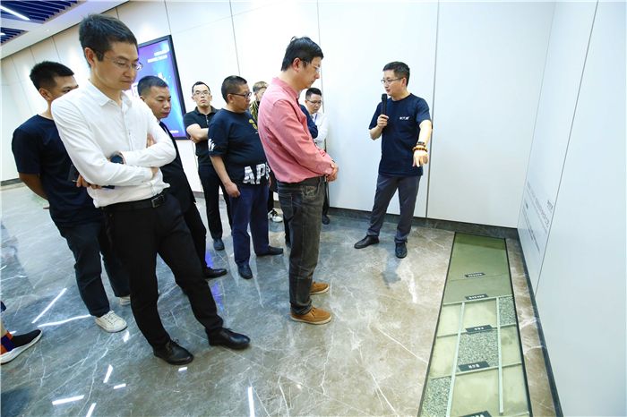 1618811974412574.jpg 1618811974412574.jpg