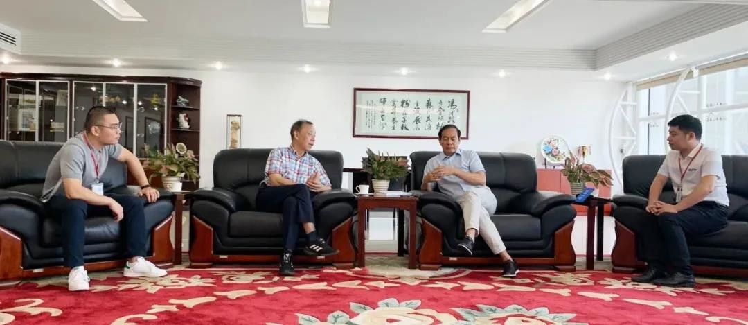 华艺卫浴冯松展：做实业应稳扎稳打，脚踏实地.jpg