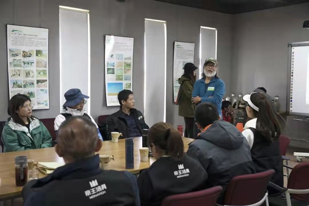 让关怀在路上——帝王洁具绿色公益行 (11).jpg